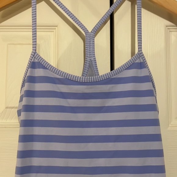 Lululemon Power Y Tank Blue Stripe Size 6 - Picture 5 of 7